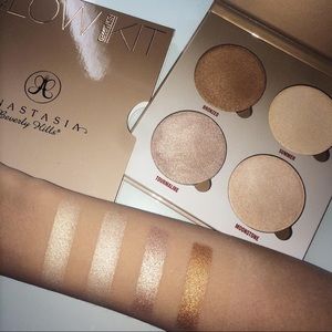 Anastasia Beverly Hills Highlighter Palette